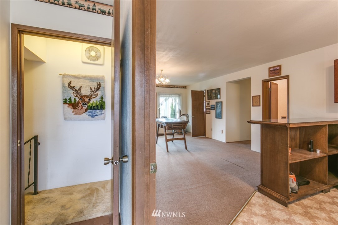 410 Ridge View Drive Sequim, WA 98382 - Photo 3 of 25
