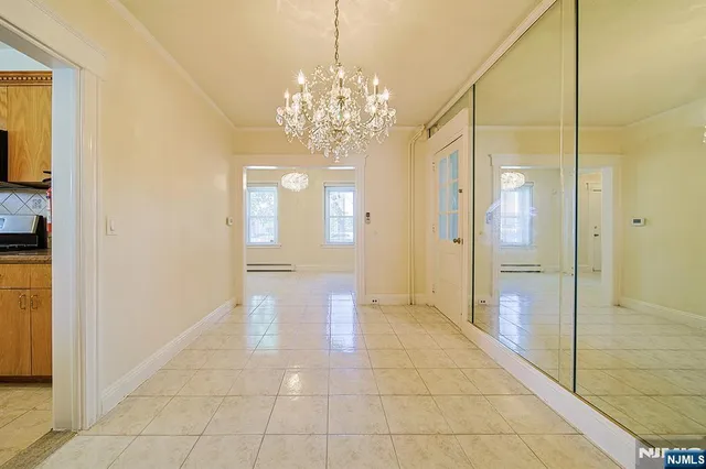 $1,280,000 | 1585 Bergen Boulevard, Leonia, NJ 07605