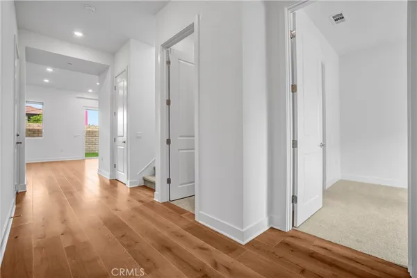 $6,500 | 102 Pansy, Irvine, CA 92618