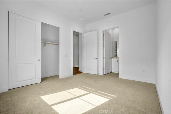 $6,500 | 102 Pansy, Irvine, CA 92618