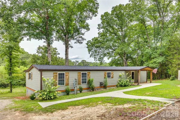$2,000 | 7274 Charlotte Highway, Lancaster, SC 29720