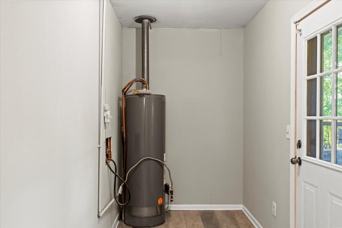 3331 Hillis Road Augusta, GA 30906 - Photo 11 of 28 12-Laundry