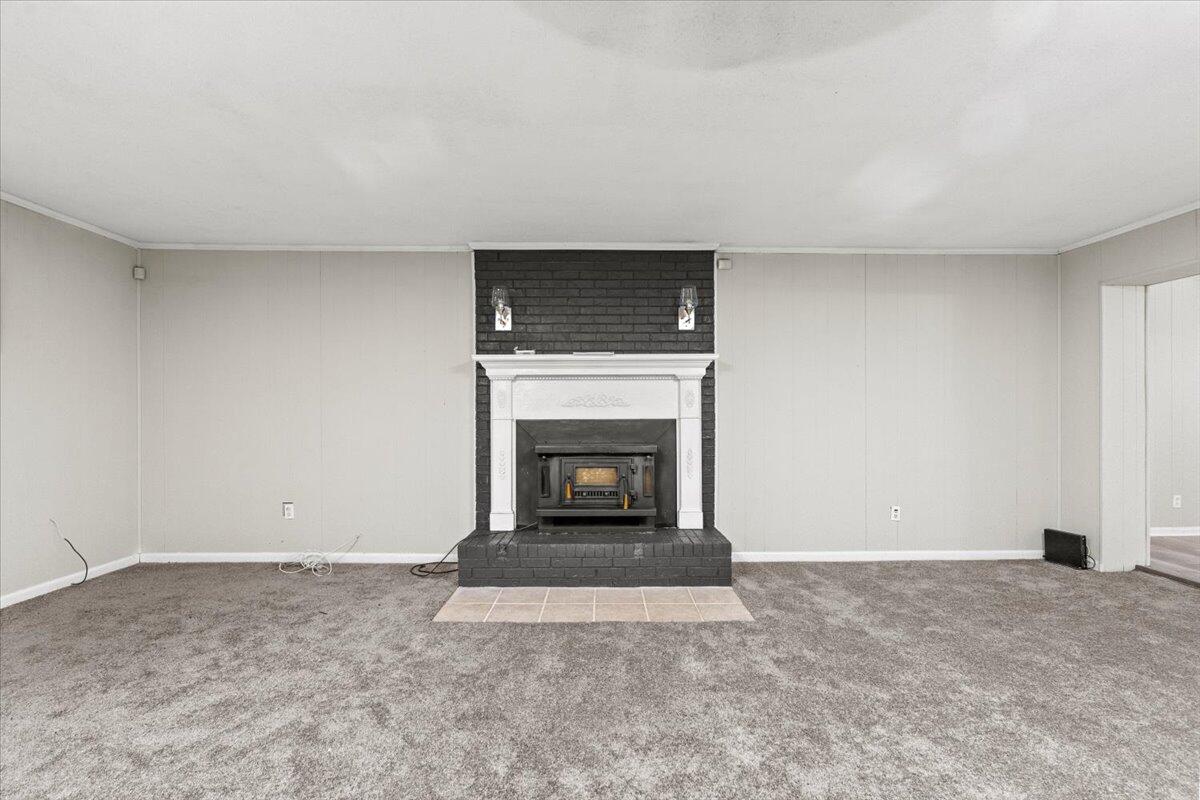 3331 Hillis Road Augusta, GA 30906 - Photo 15 of 28 16-Living Room