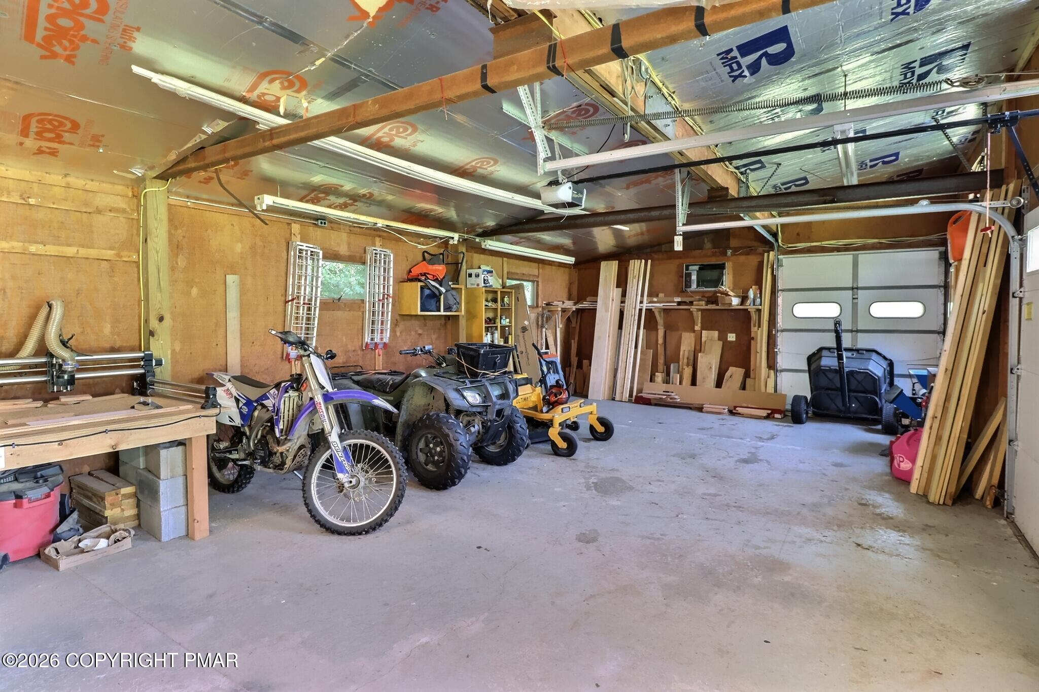 787 Polk Valley Road Stroudsburg, PA 18360 - Photo 93 of 99 Garage