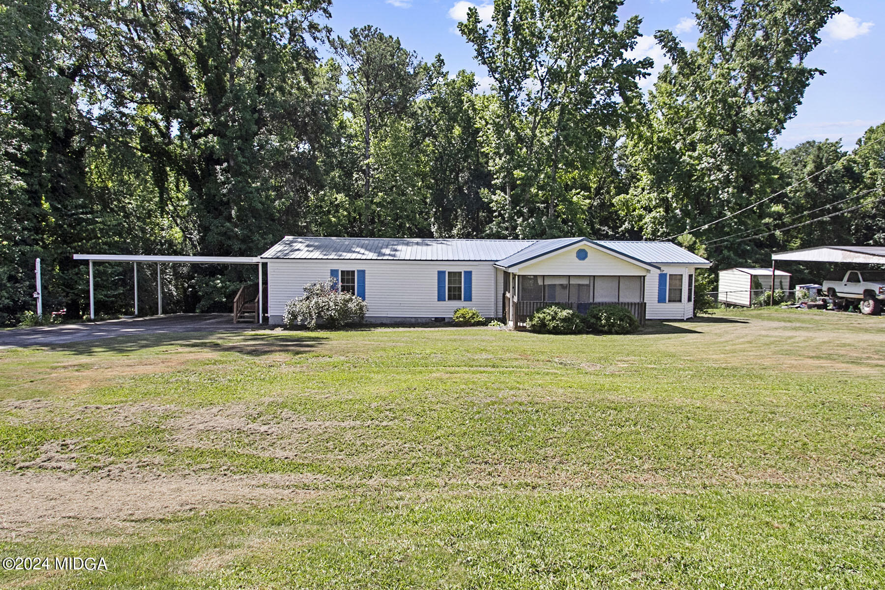 220 Baker Road Macon, GA 31211 - Photo 1 of 23 front