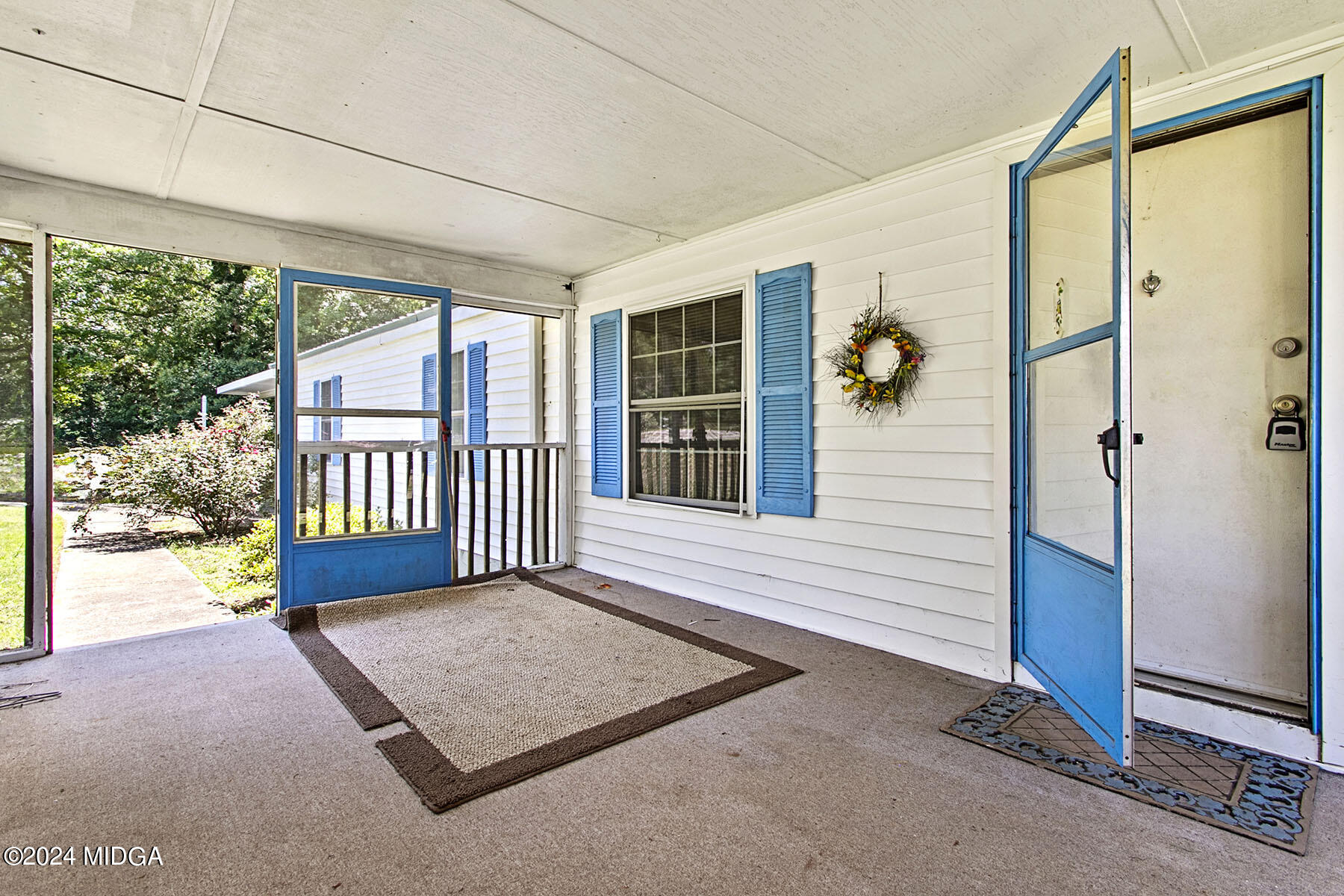 220 Baker Road Macon, GA 31211 - Photo 4 of 23 04