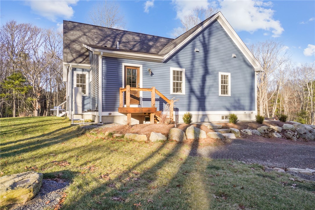 23 Burgess Road Foster, RI 02825 - Photo 7 of 33