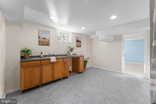 a view of empty room with a window