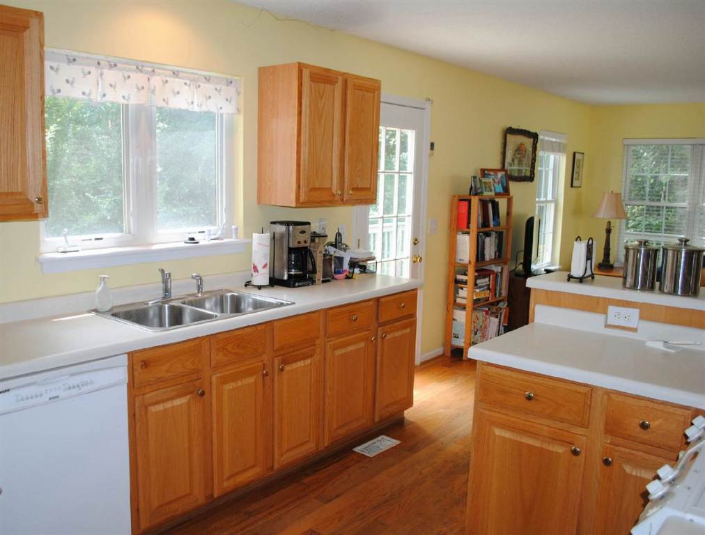 120 Grand Oak Circle Pendleton, SC 29670 - Photo 8 of 29 Gallery Image 8