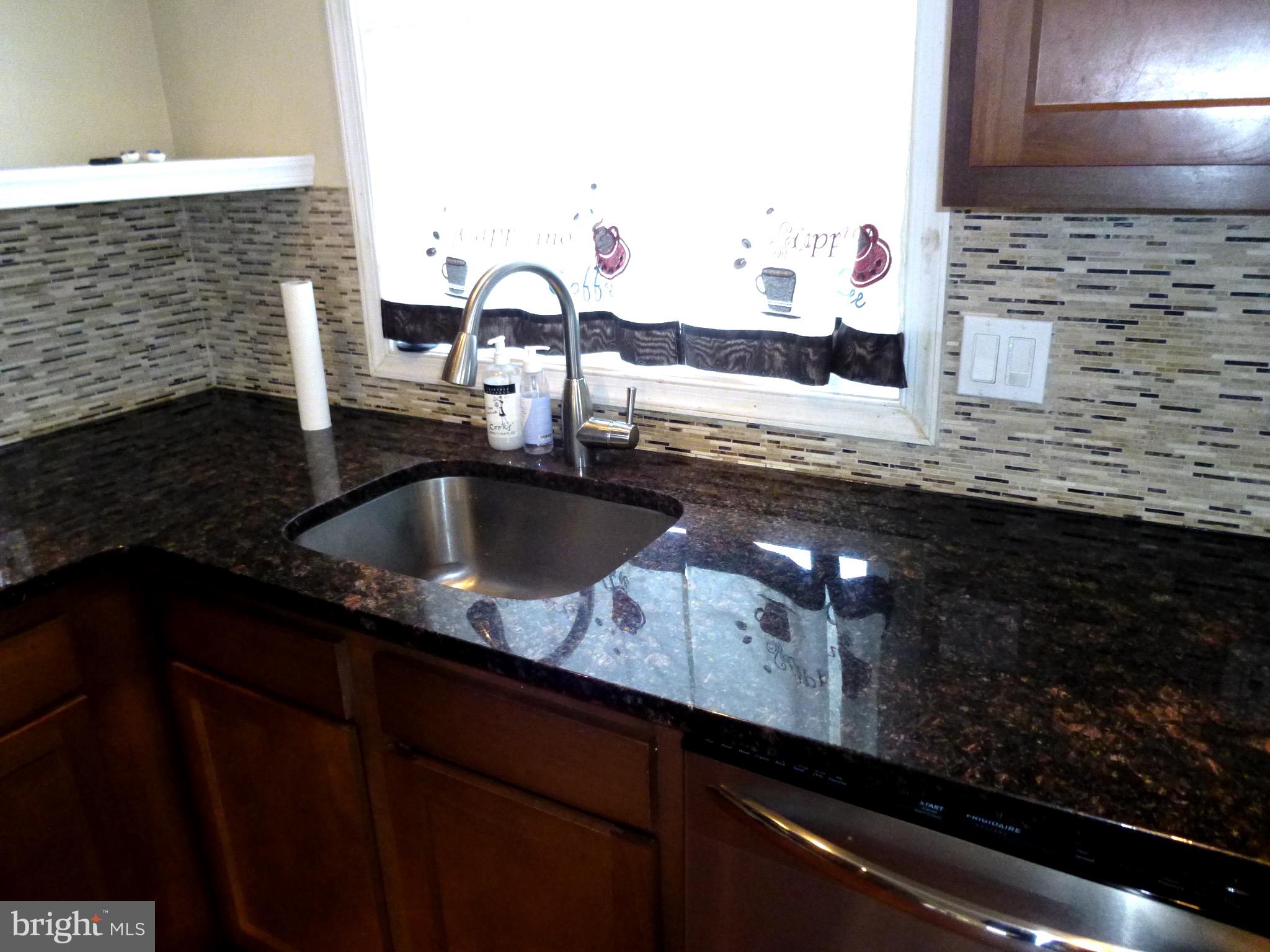 580 Michell Street Ridley Park, PA 19078 - Photo 7 of 27 Kitchen