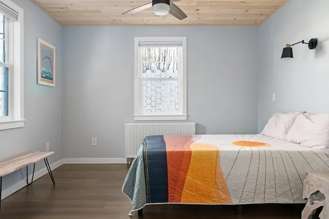 $400,000 | 32 Country Club Drive, Warwick, RI 02888