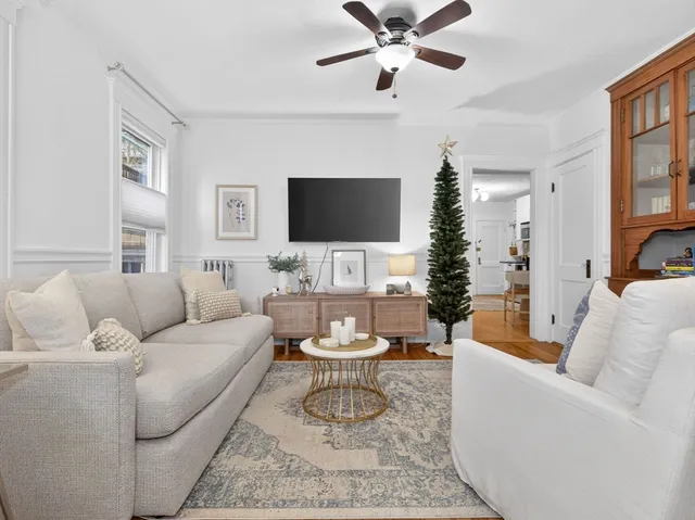 $2,700 | 159 South Street, Unit 1L, Boston, MA 02130