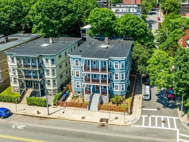 $2,700 | 159 South Street, Unit 1L, Boston, MA 02130