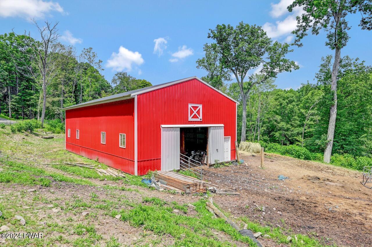 116 Daniels Road Hawley, PA 18428 - Photo 4 of 107
