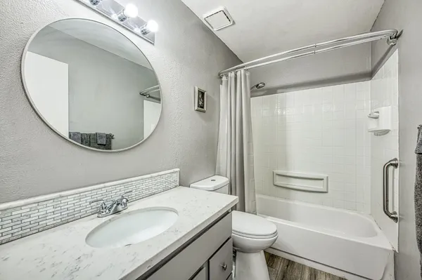$399,000 | 127 5th Street, Clovis, CA 93612