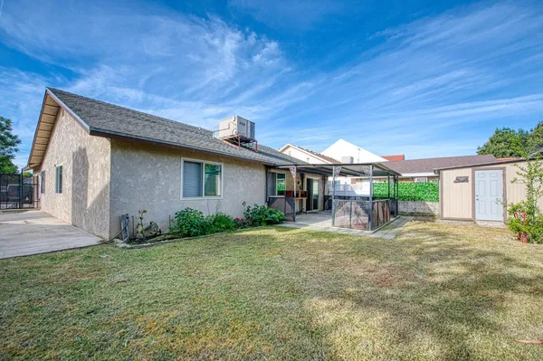 $399,000 | 127 5th Street, Clovis, CA 93612