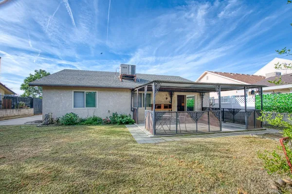 $399,000 | 127 5th Street, Clovis, CA 93612