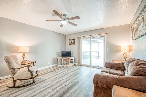 $399,000 | 127 5th Street, Clovis, CA 93612