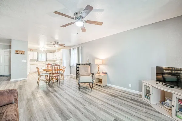 $399,000 | 127 5th Street, Clovis, CA 93612