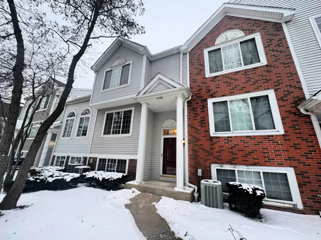 $2,450 | 2336 Dawson Lane, Algonquin, IL 60102