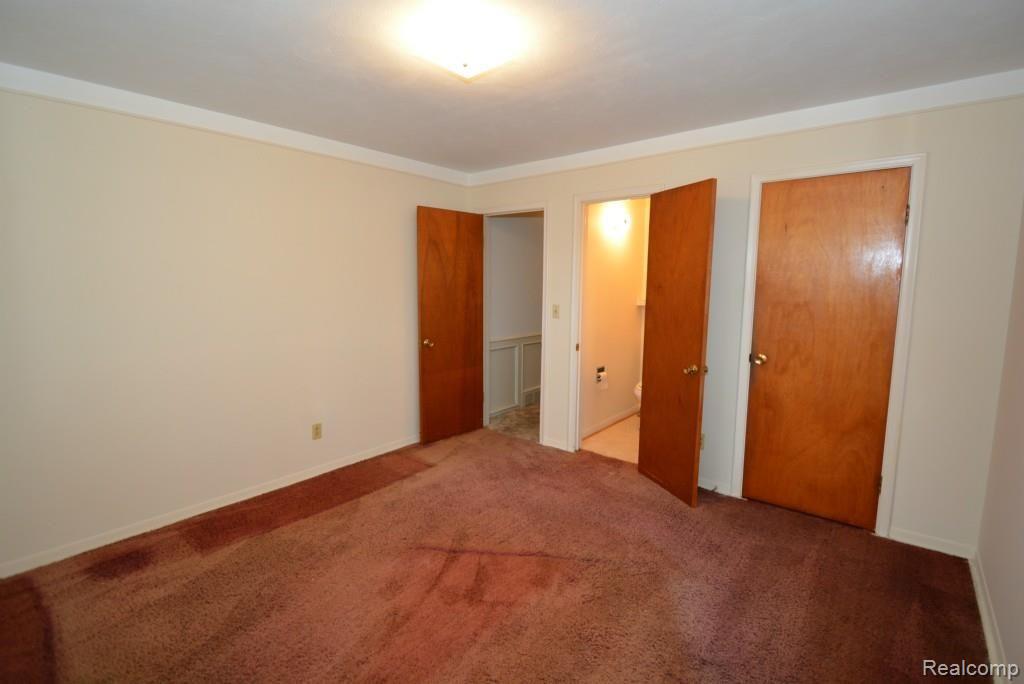 335 Coats Road Lake Orion, MI 48362 - Photo 35 of 48 335 Coats Rd Lake Orion (72).jpg