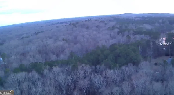 a view of a dry field