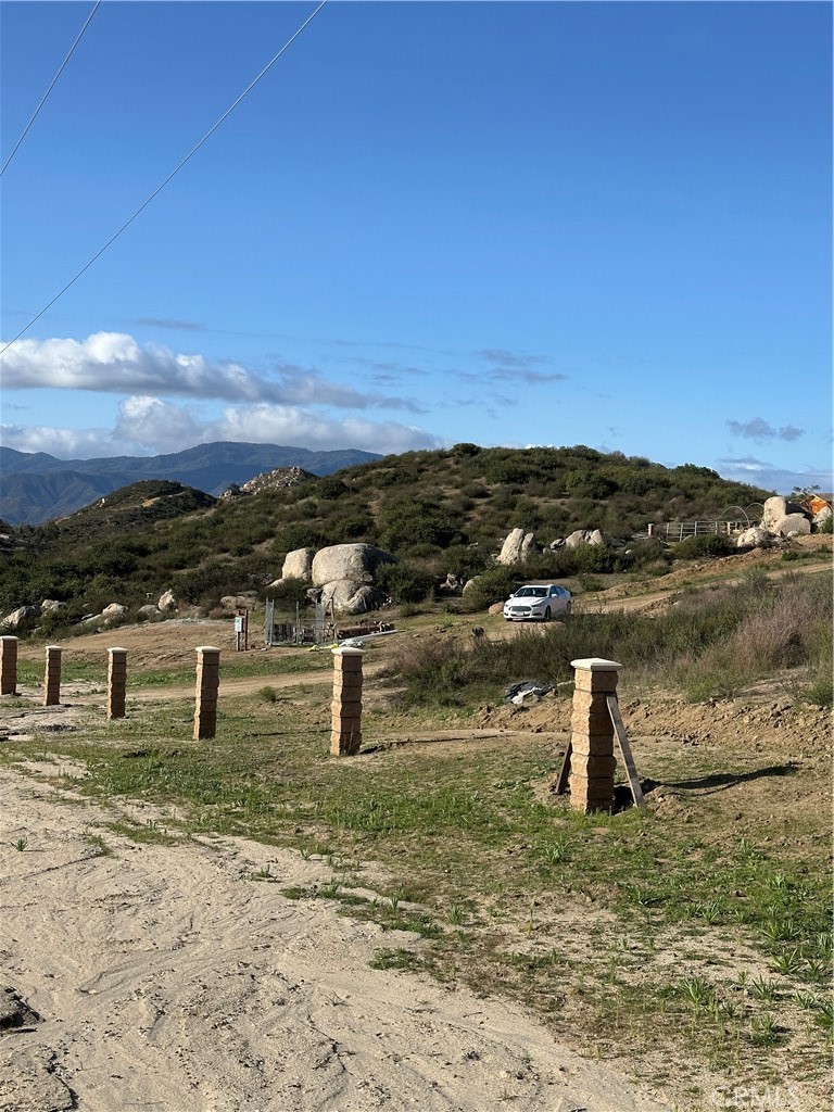 41720 Oak Canyon Road Hemet, CA 92544 - Photo 40 of 60 a view of a lake