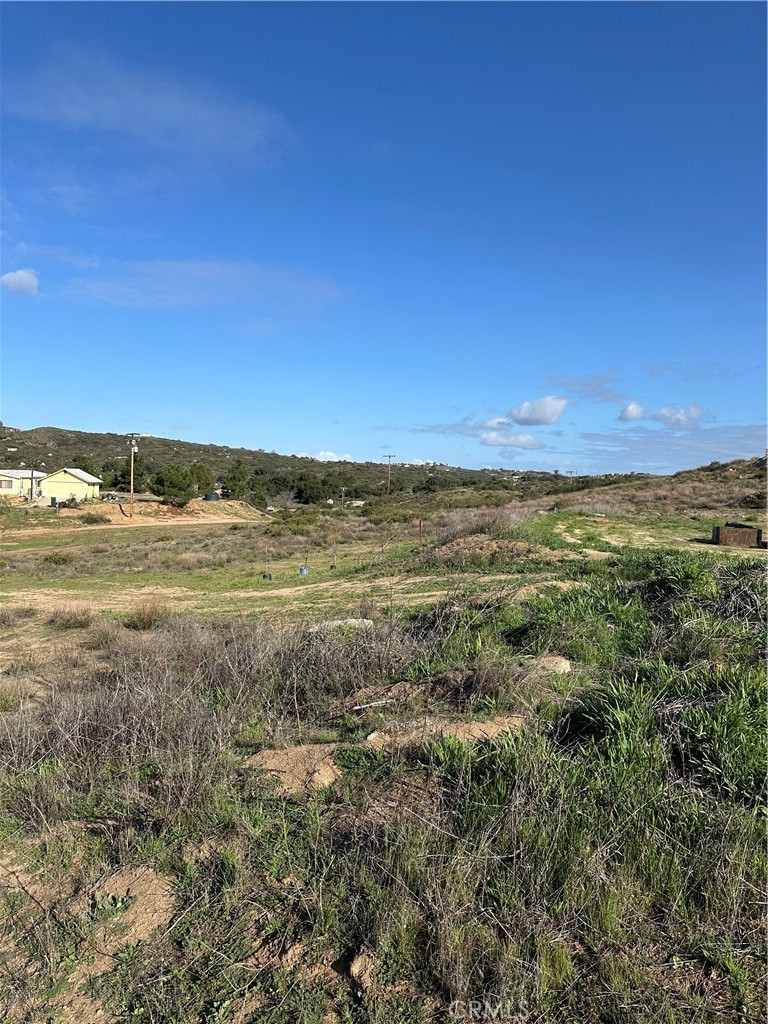 41720 Oak Canyon Road Hemet, CA 92544 - Photo 51 of 60 a view of an ocean and beach