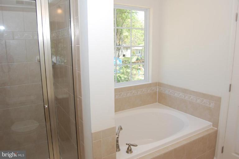 36 North Laurel Road Bowie, MD 20720 - Photo 10 of 18 Master Bath