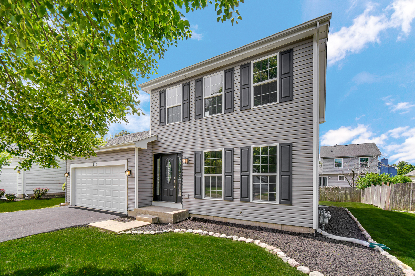 615 Red Barn Trail Bolingbrook, IL 60490 - Photo 2 of 15