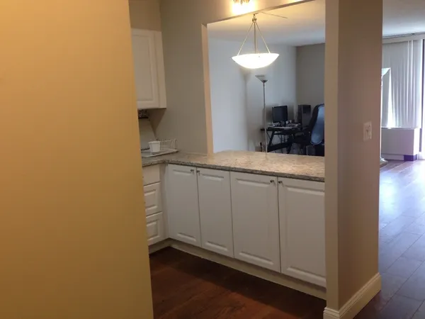 $3,400 | 60 Longwood Avenue, Unit 210, Brookline, MA 02446