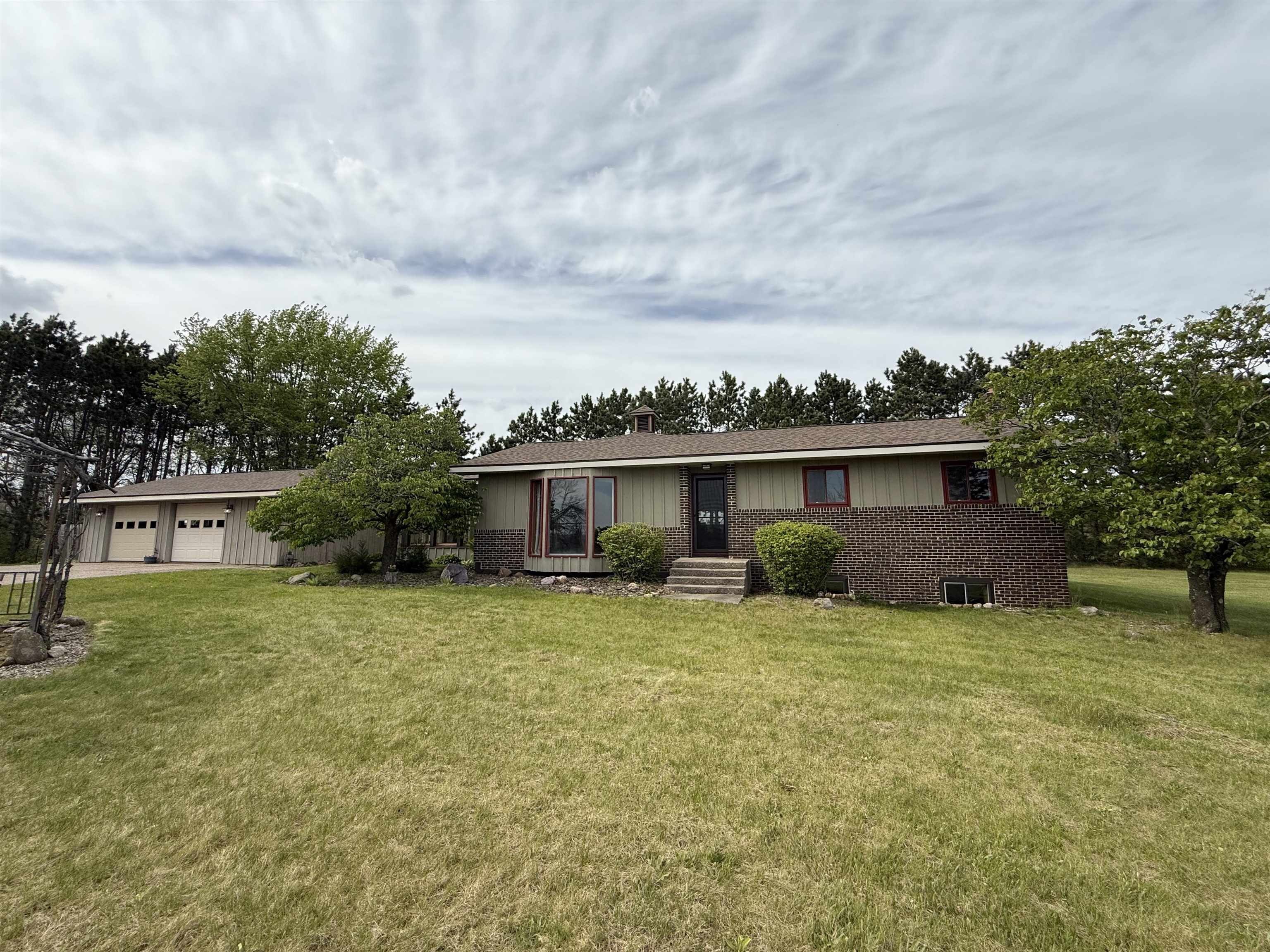 E11616 North Reedsburg Road Baraboo, WI 53913 - Photo 3 of 66