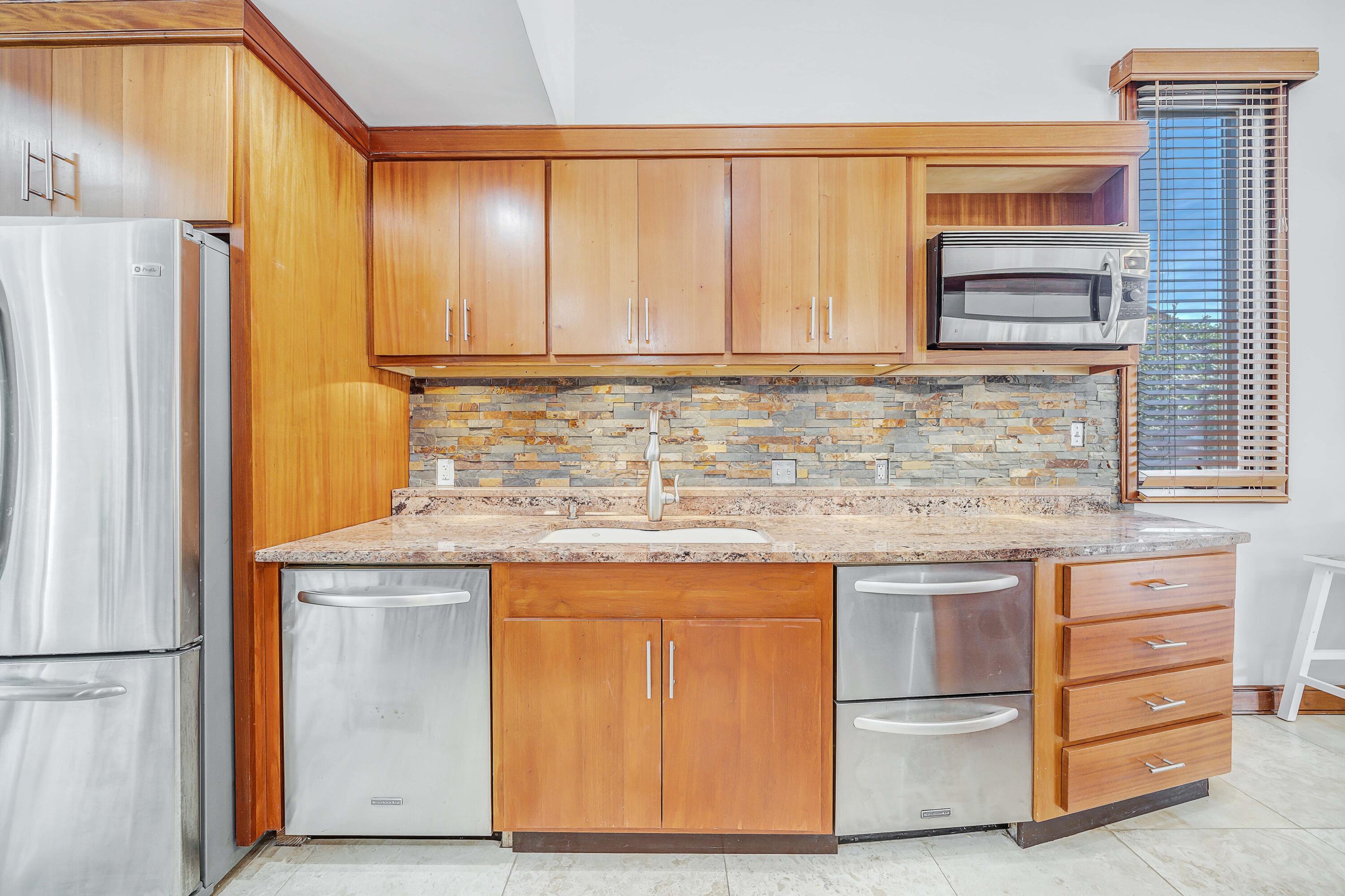 1308 Pompano Road Panama City Beach, FL 32408 - Photo 19 of 78 Kitchen
