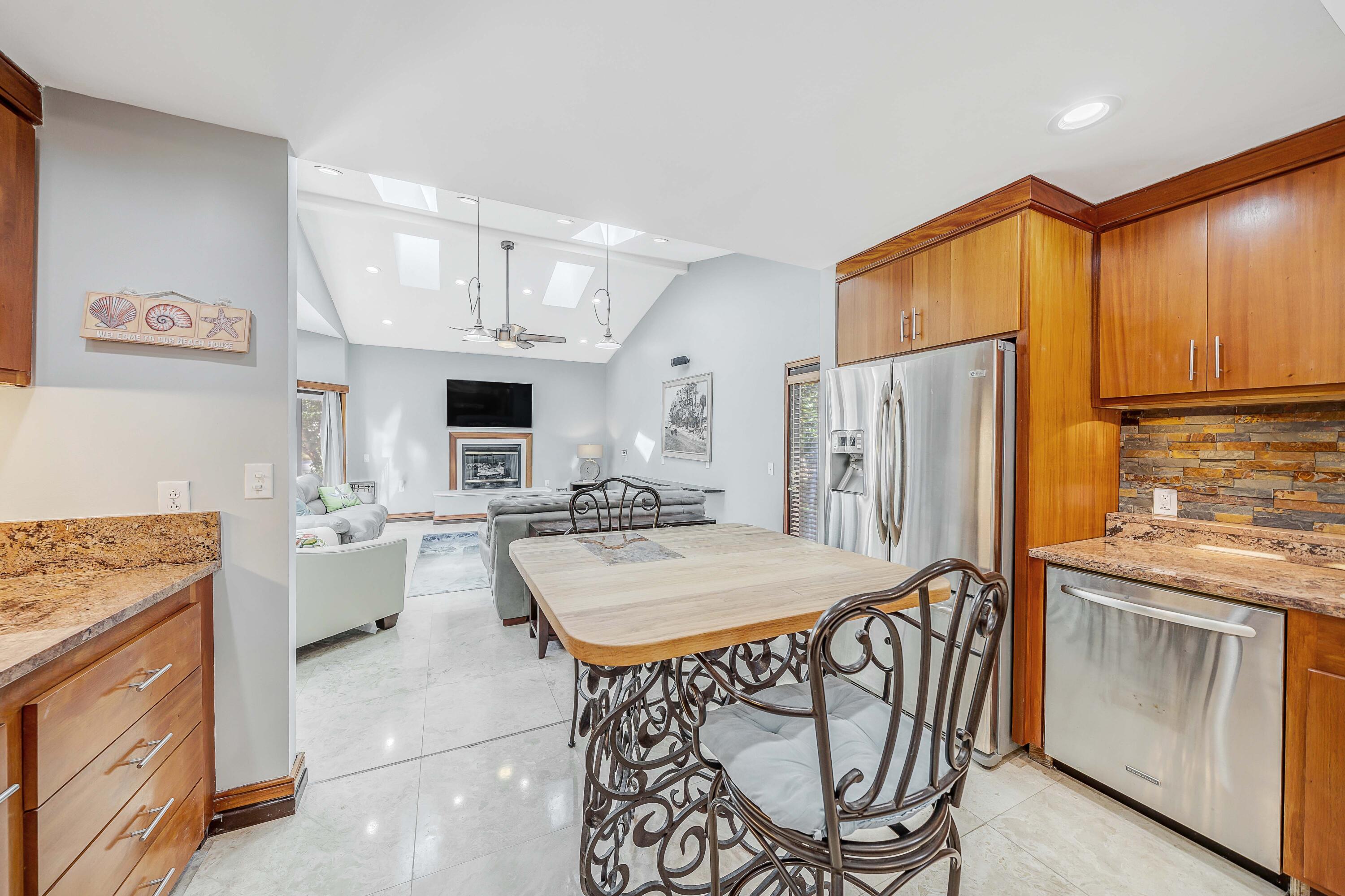 1308 Pompano Road Panama City Beach, FL 32408 - Photo 20 of 78 Kitchen
