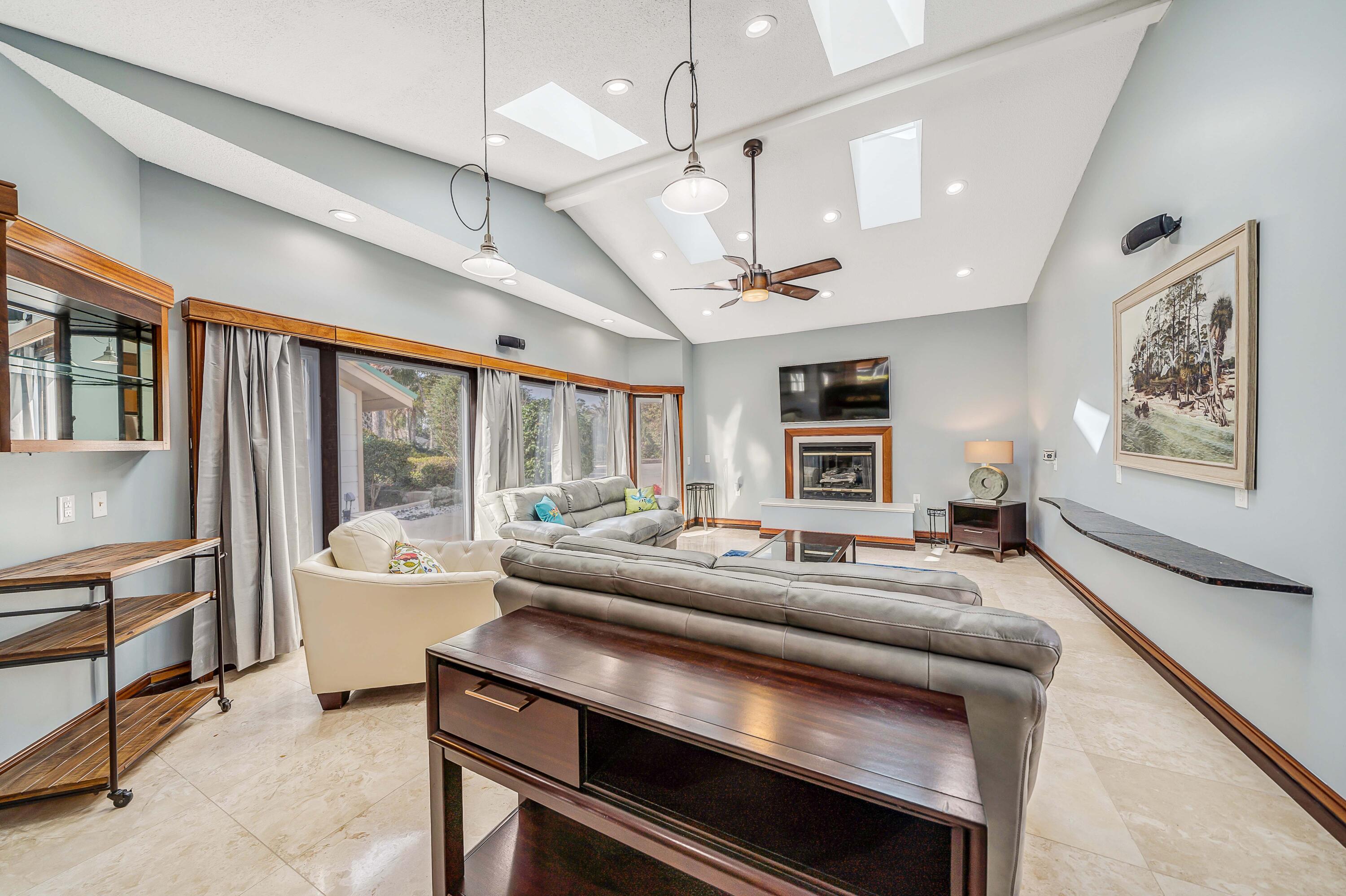 1308 Pompano Road Panama City Beach, FL 32408 - Photo 23 of 78 Family Room