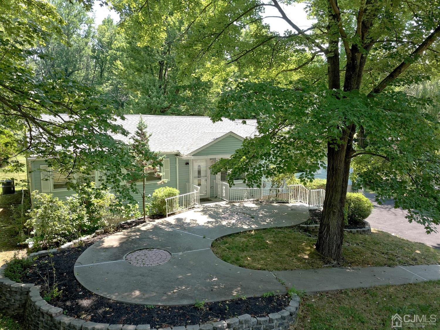 238 New Road Monmouth Junction, NJ 08852 - Photo 4 of 63 a view of a trees