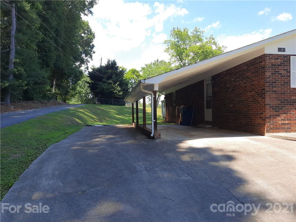 3362 Ivey Stine Road, Unit 1 Lenoir, NC 28645 - Photo 3 of 10 Gallery Image 3
