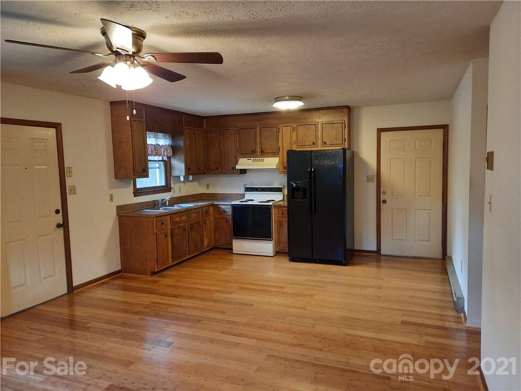 3362 Ivey Stine Road, Unit 1 Lenoir, NC 28645 - Photo 4 of 10 Gallery Image 4