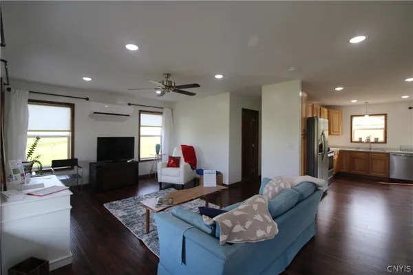 $1,700 | 1601 Lighthouse Hill Road, Cortlandville, NY 13077