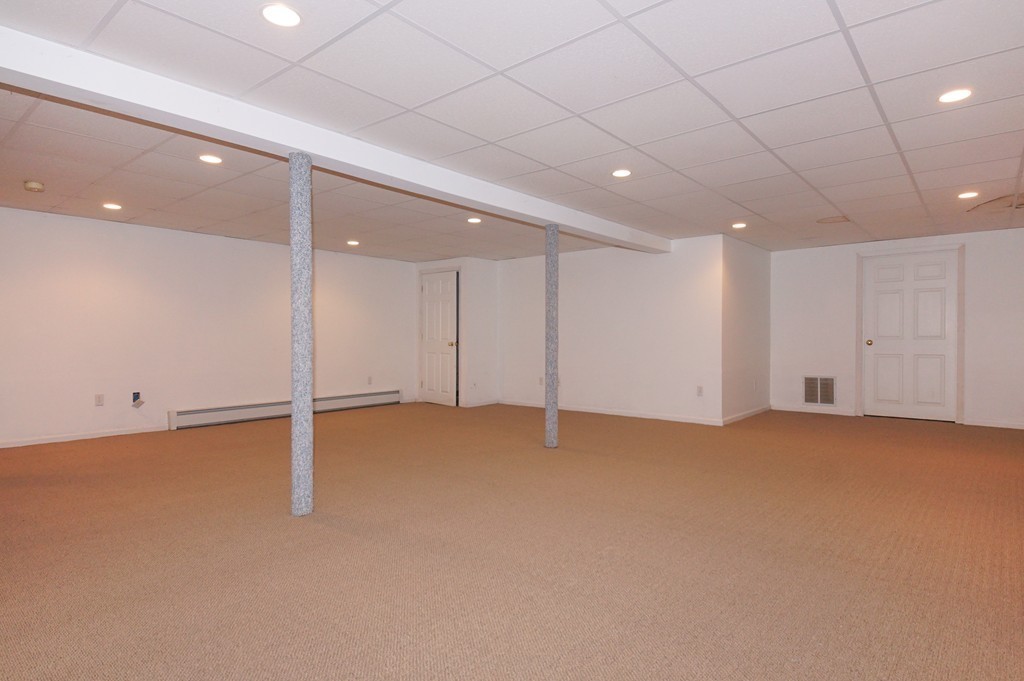 85 Dudley Road Billerica, MA 01821 - Photo 14 of 19 Gallery Image 14