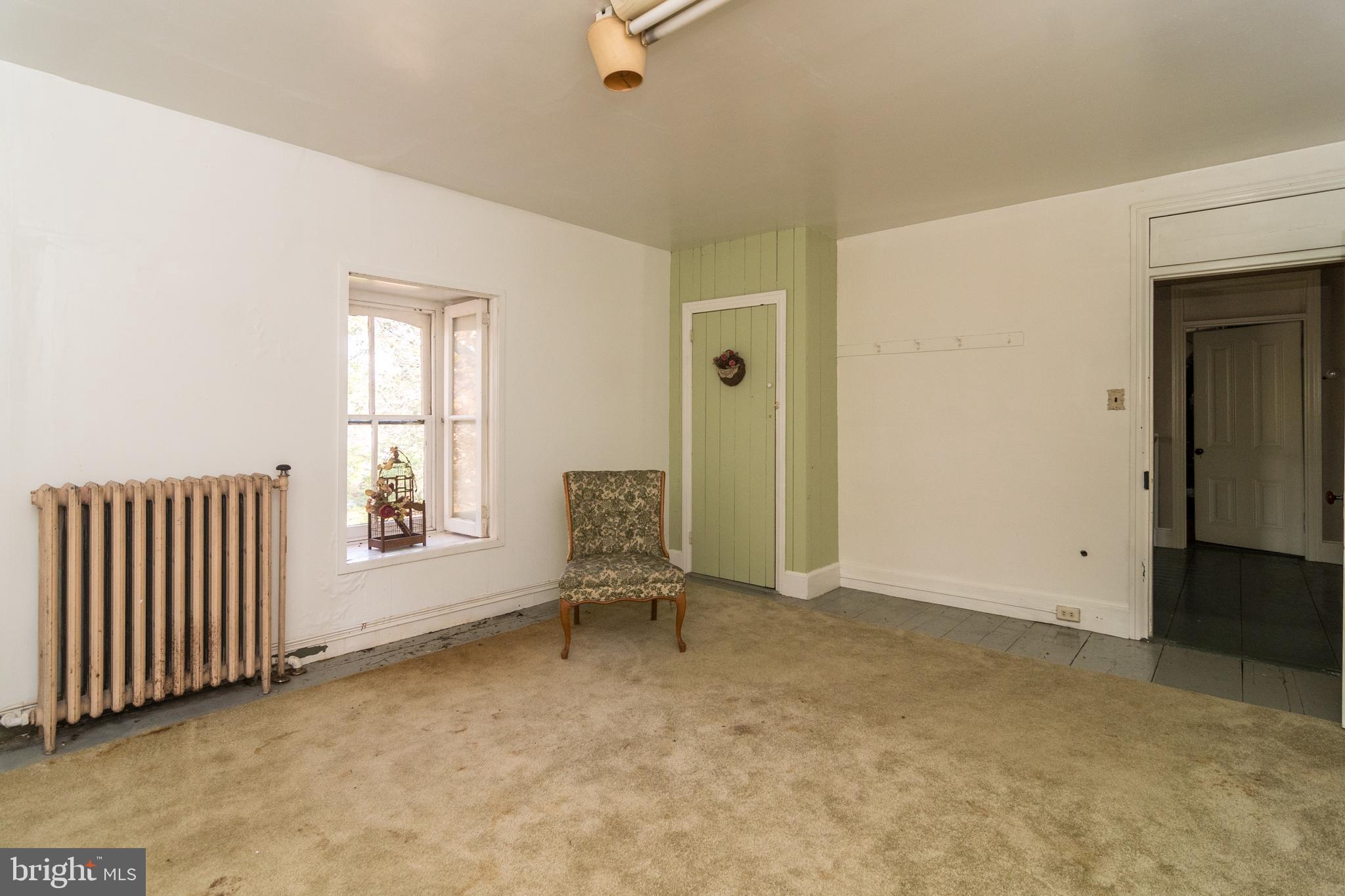 37 Crawford Road Audubon, PA 19403 - Photo 36 of 41 Gallery Image 36