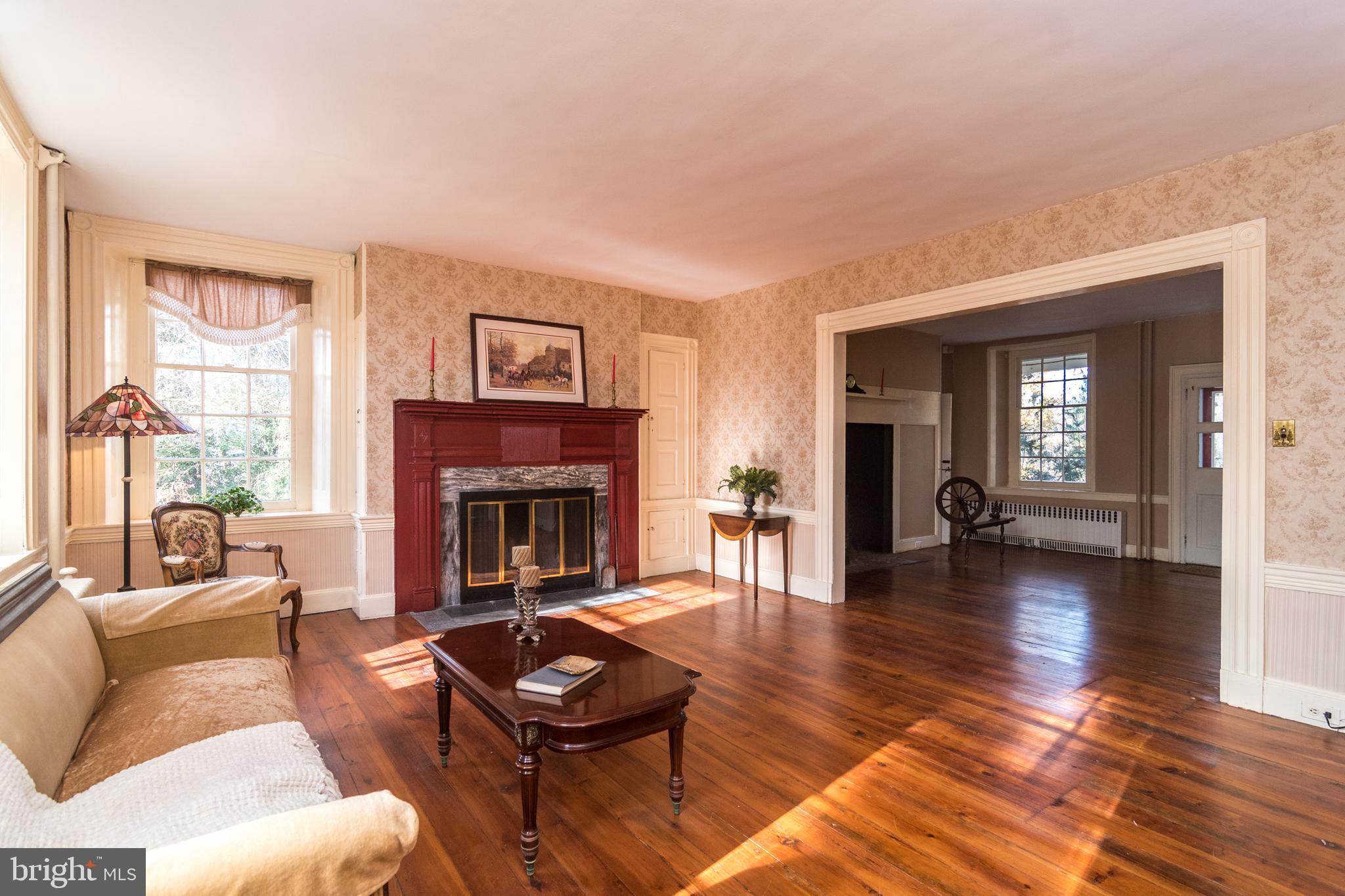 37 Crawford Road Audubon, PA 19403 - Photo 8 of 41 Gallery Image 8