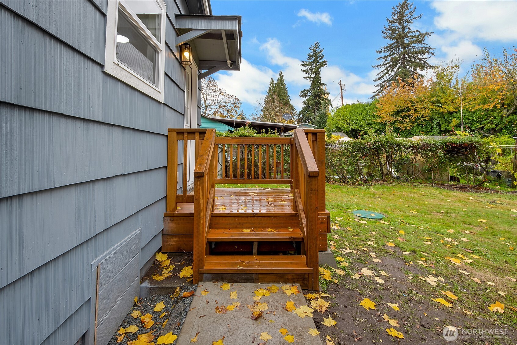 99 Sumner Avenue Sumner, WA 98390 - Photo 24 of 27 a view of front door of house