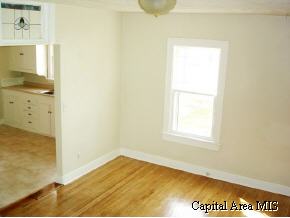 2337 South 5th Street Springfield, IL 62703 - Photo 8 of 9