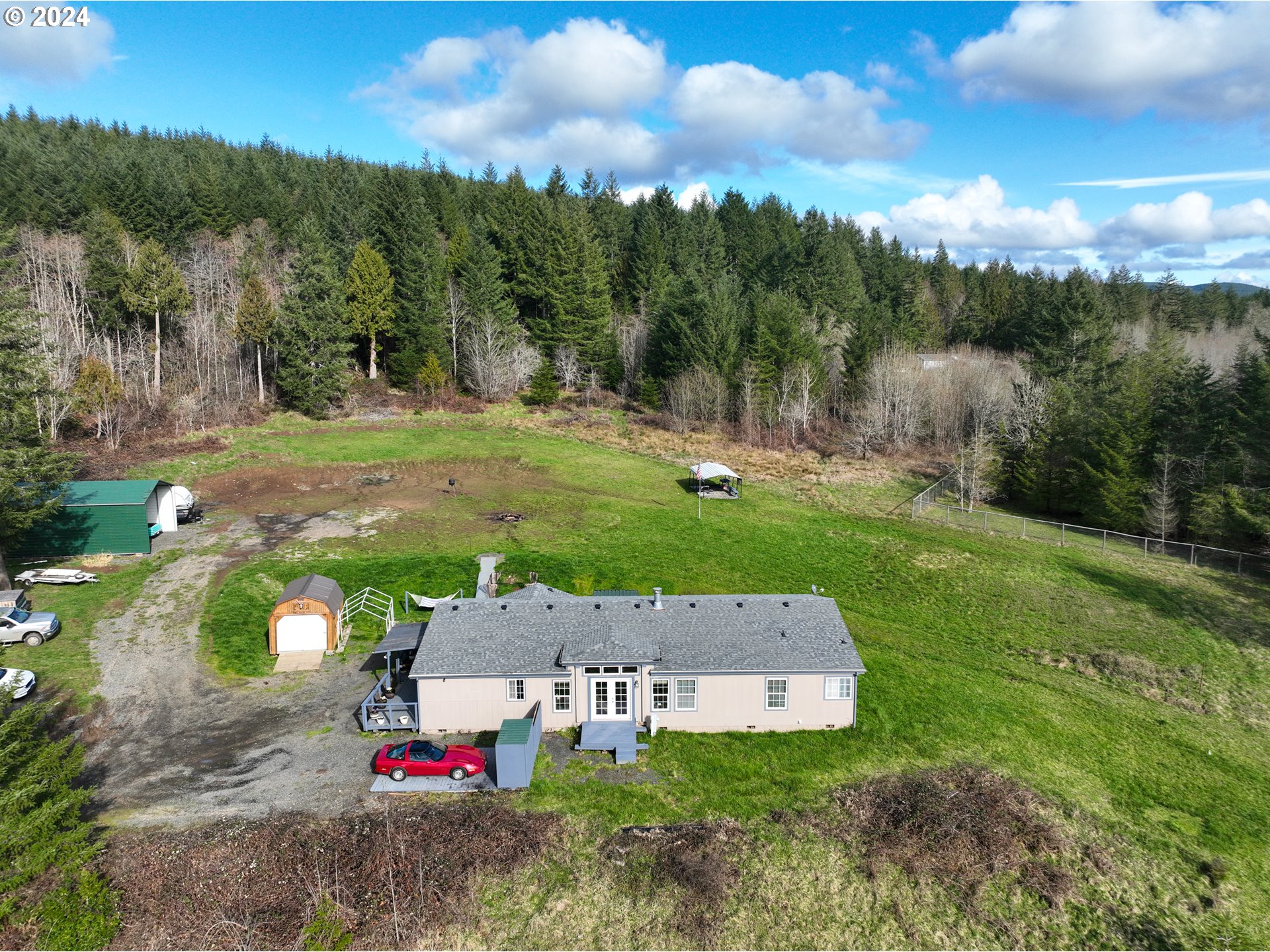 157 Schoolhouse Road Kelso, WA 98626 - Photo 1 of 33 Gallery Image 1