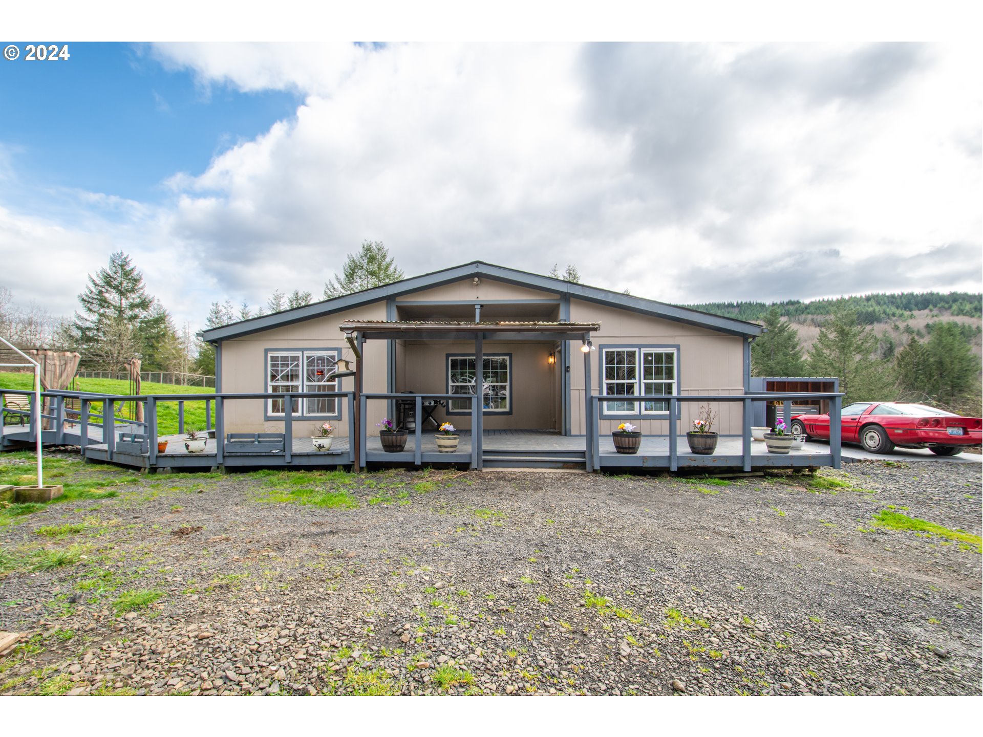 157 Schoolhouse Road Kelso, WA 98626 - Photo 32 of 33 Gallery Image 32