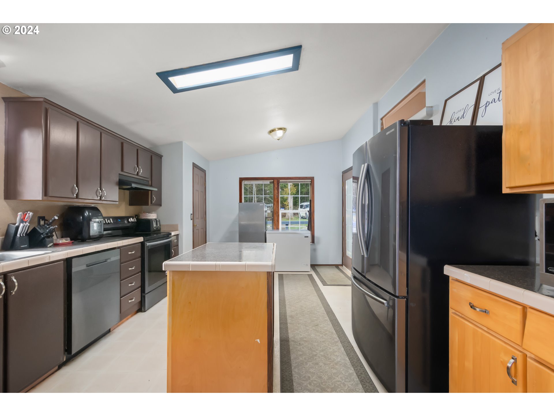 157 Schoolhouse Road Kelso, WA 98626 - Photo 10 of 33 Gallery Image 10