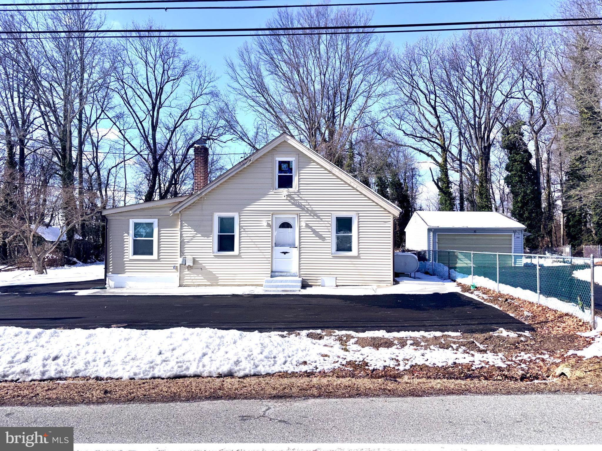 250 Appleby Road New Castle, DE 19720 - Photo 2 of 13