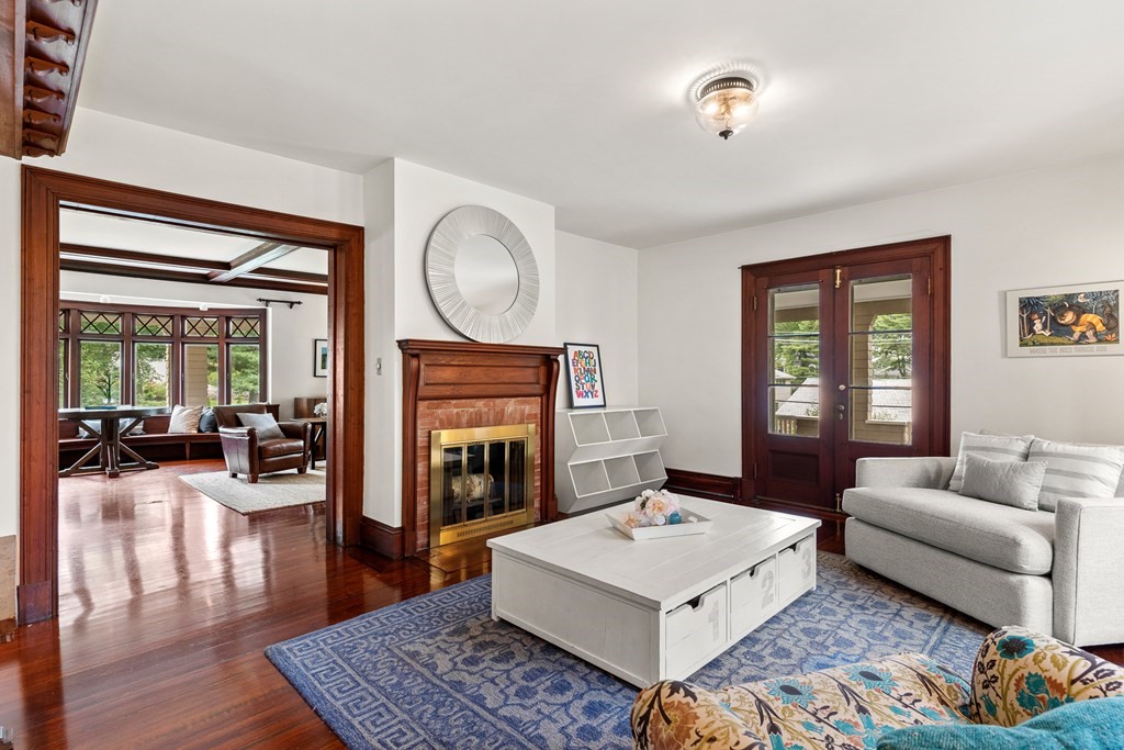 5 Wallingford Road Marblehead, MA 01945 - Photo 12 of 42 Gallery Image 12