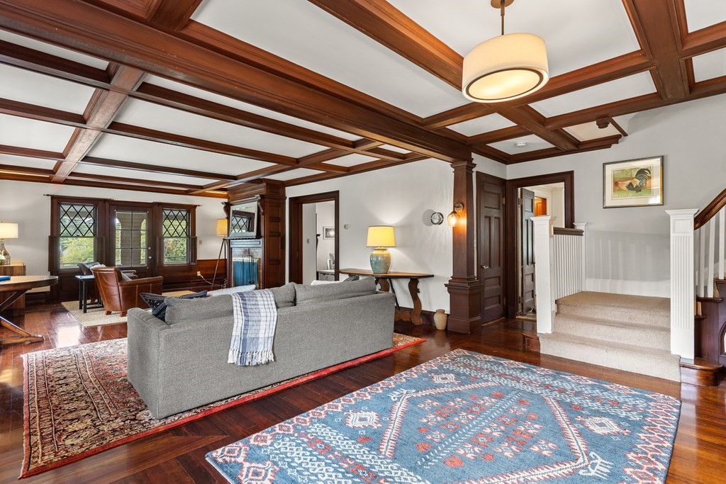 5 Wallingford Road Marblehead, MA 01945 - Photo 16 of 42 Gallery Image 16
